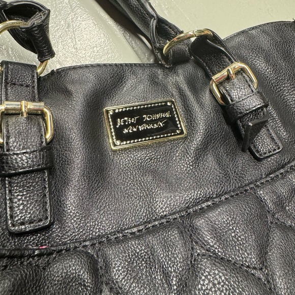 Betsey Johnson Over the Shoulder Bag Black - Picture 2 of 7